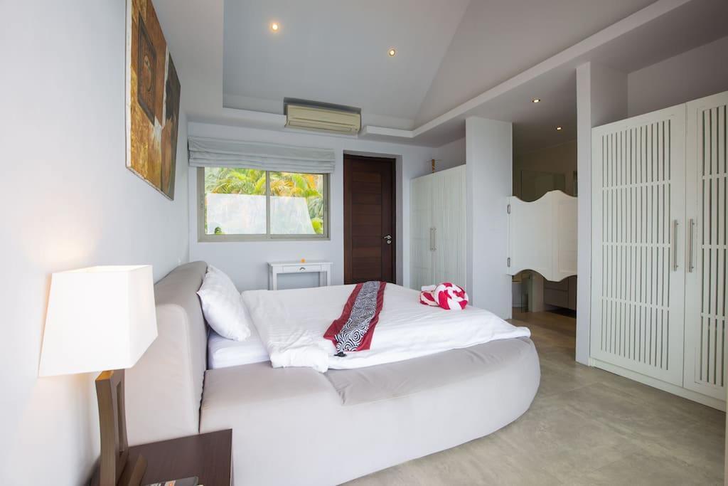 Villa 5 Bedroom Sea View Bang Por Sdv205-by Samui Dream